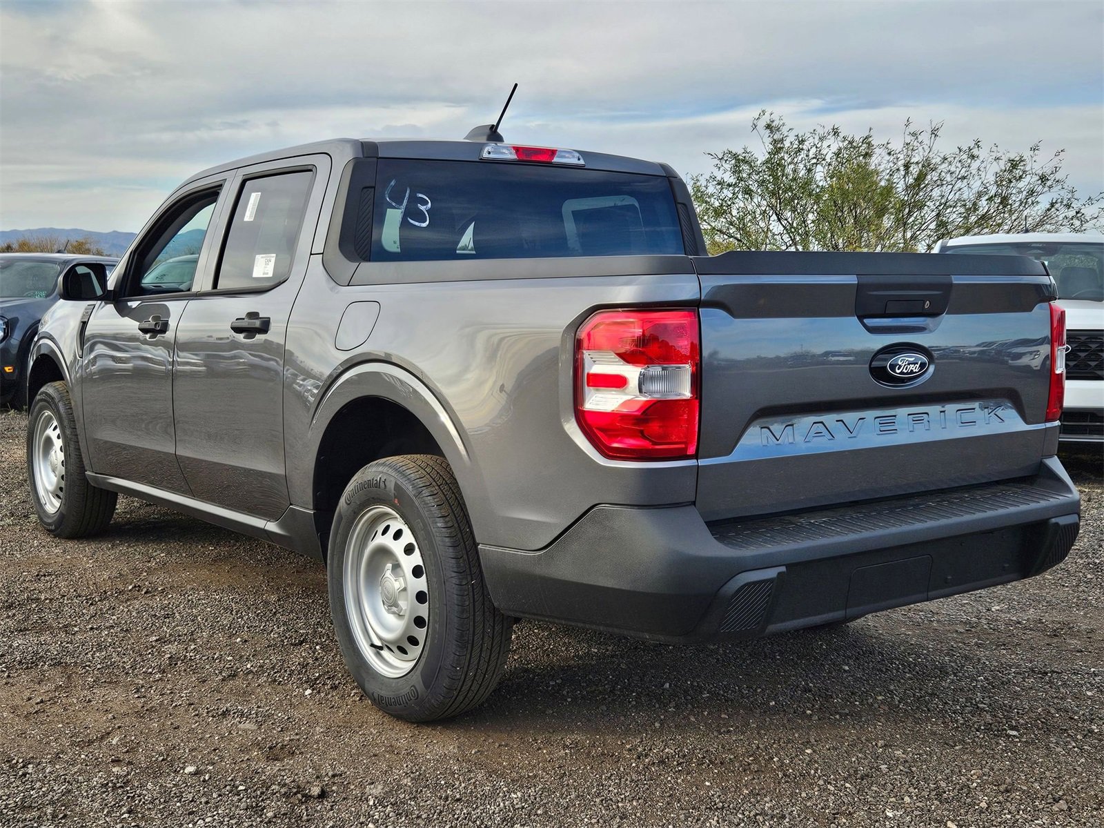 New 2026 Ford Maverick XL image 8