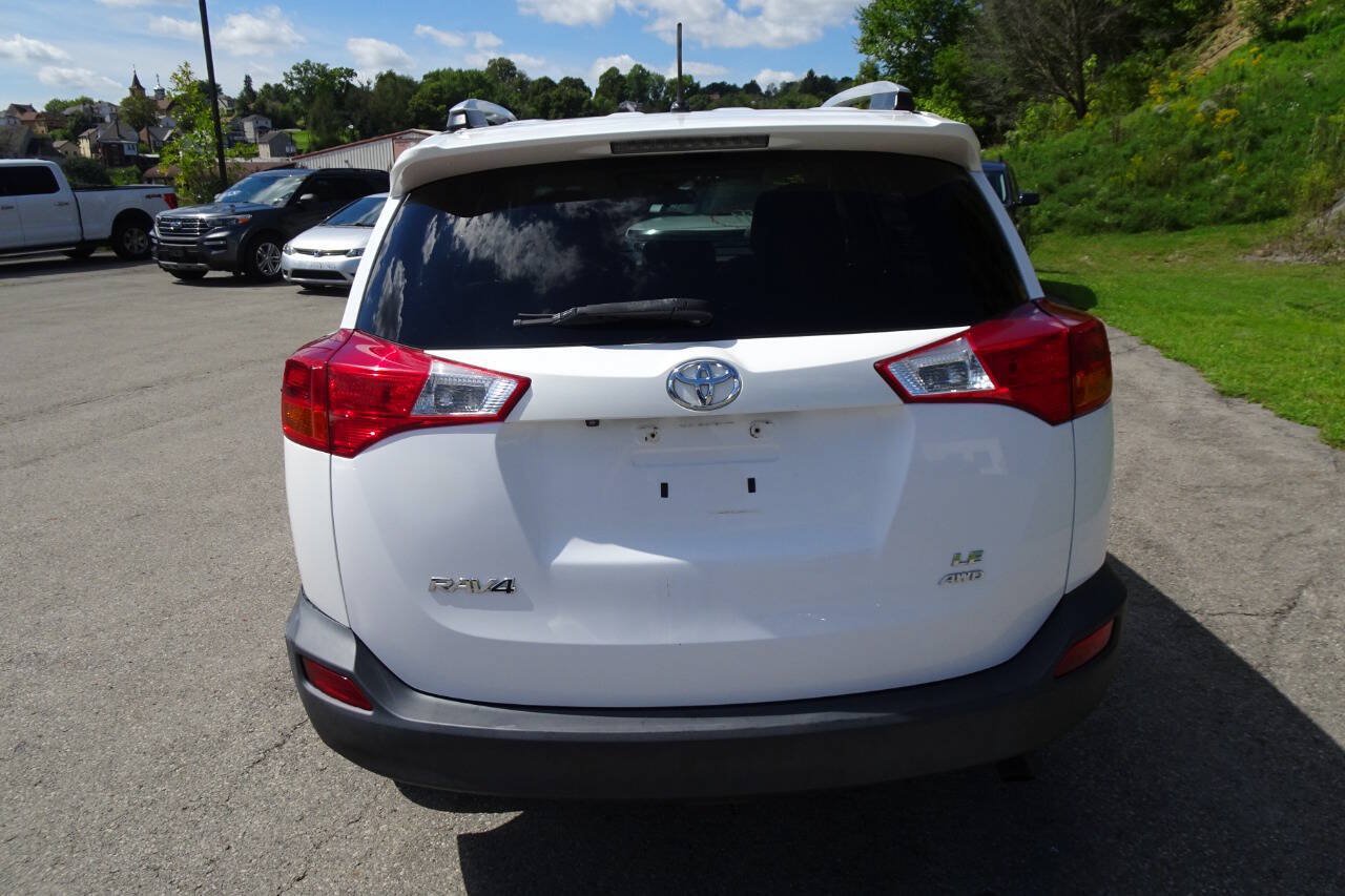 Used 2013 Toyota RAV4 LE AWD/4WD image 7
