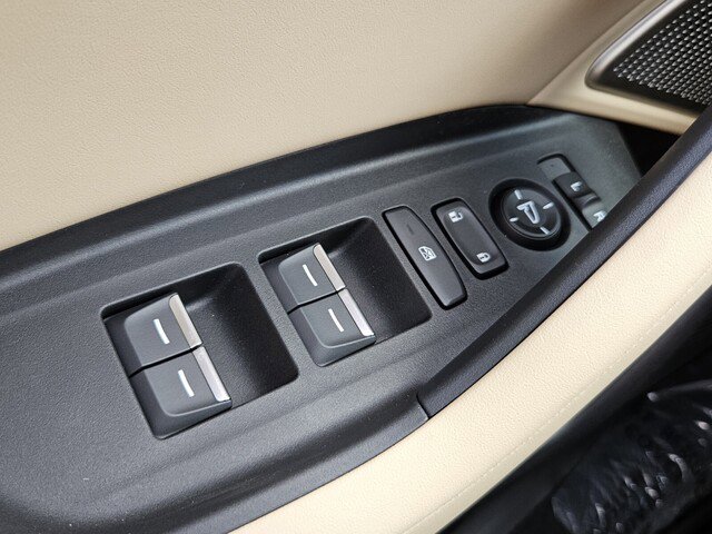 New 2025 Acura TLX w/ Technology Package FWD image 33