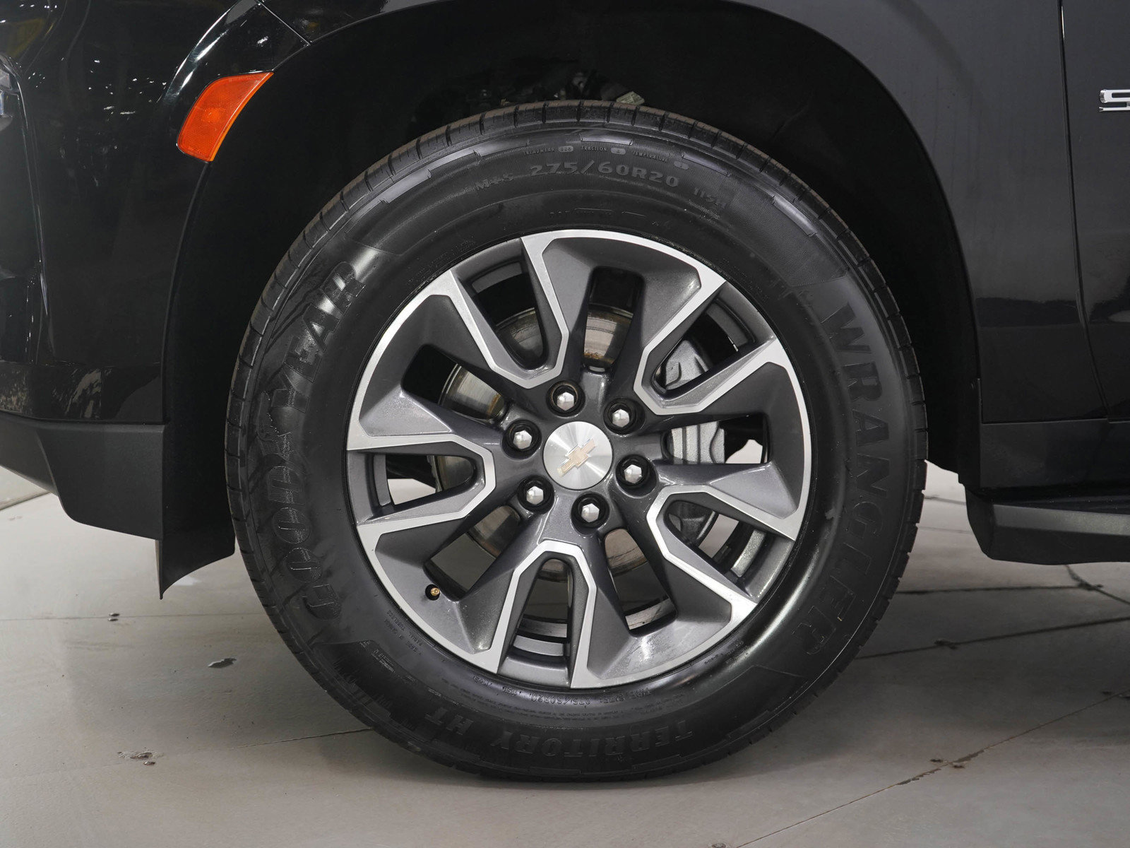 Used 2021 Chevrolet Suburban LT image 33