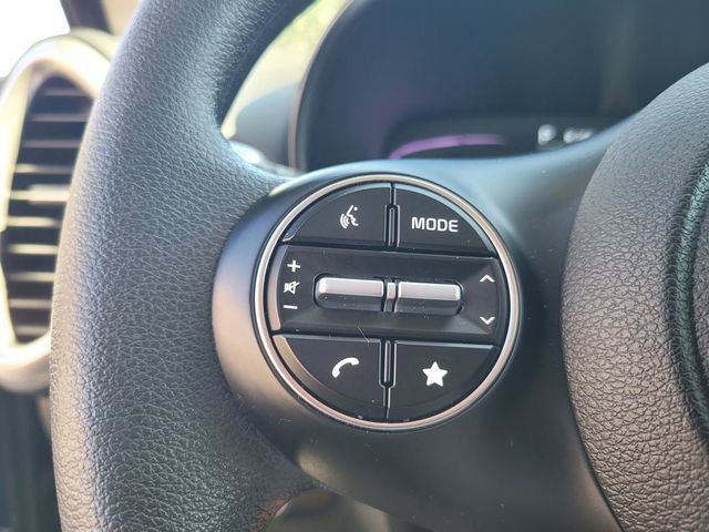 Used 2025 Kia Soul LX w/ LX Technology Package image 27