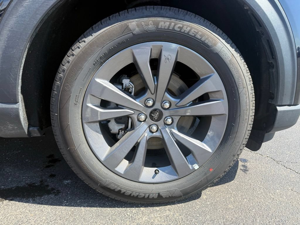 New 2026 Ford Explorer Active w/ Active Comfort Package AWD/4WD image 57