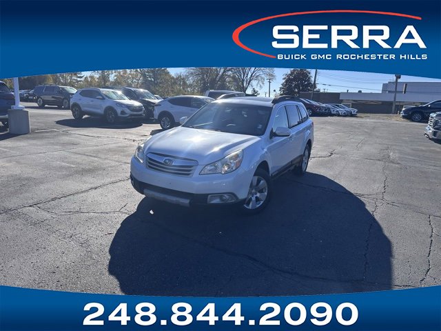 Used 2011 Subaru Outback 3.6R Limited w/ PWR Moonroof Pkg