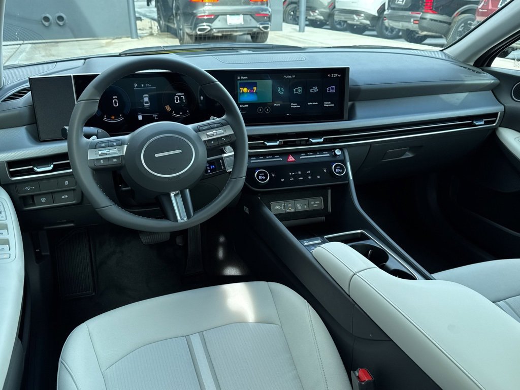 New 2026 Hyundai Sonata SEL image 2