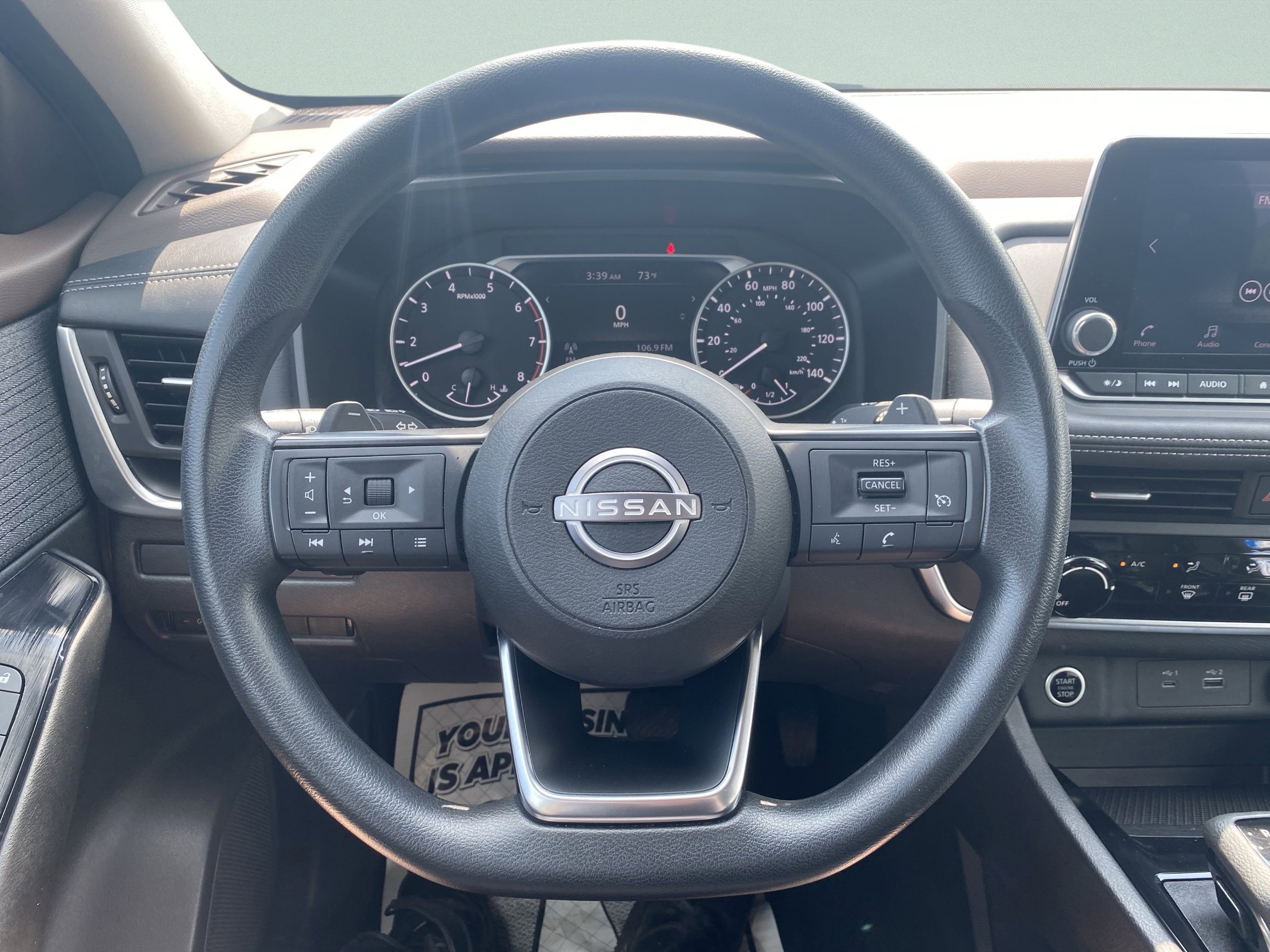 Used 2023 Nissan Rogue S image 19