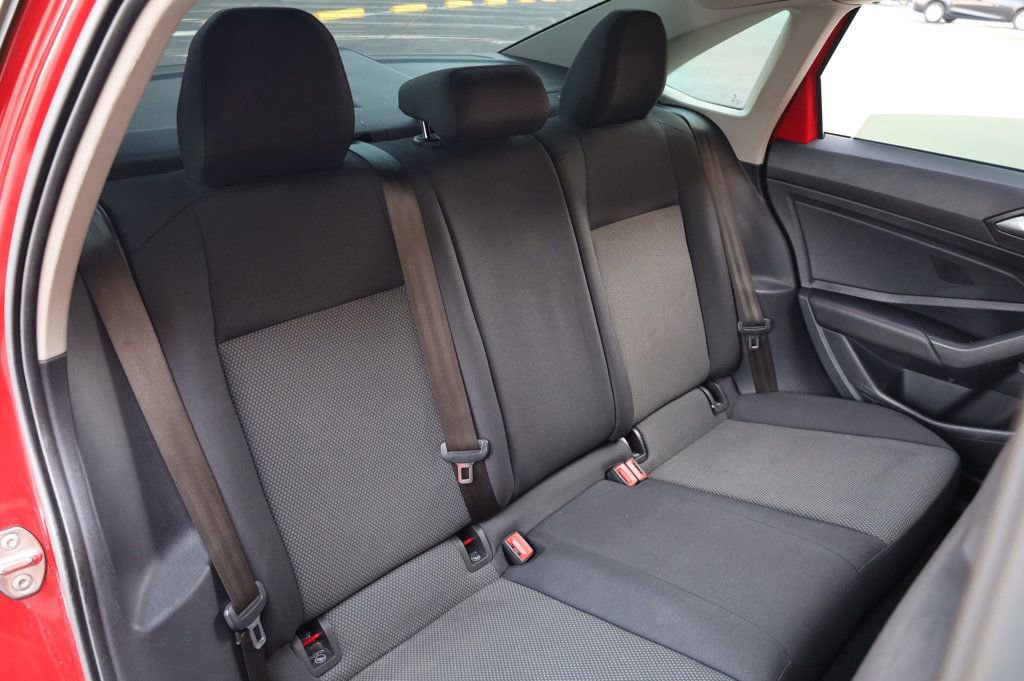 Used 2020 Volkswagen Jetta S image 20