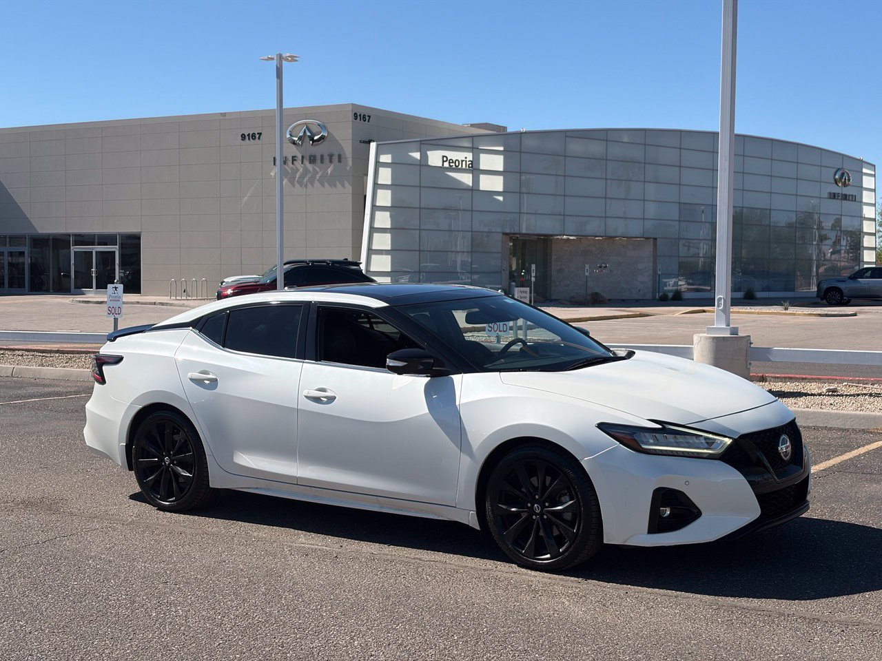 Certified 2021 Nissan Maxima SR w/ Sport Mat Group FWD image 8