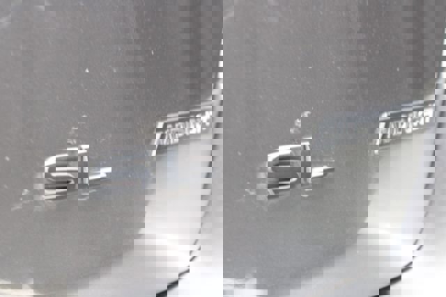 Used 2018 Nissan Pathfinder SL w/ Midnight Edition Package image 5