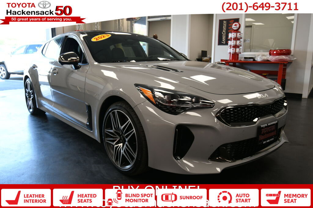 Used 2023 Kia Stinger GT2
