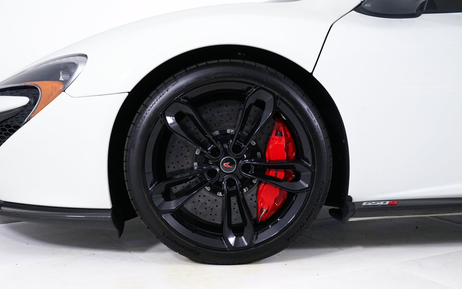 Used 2016 McLaren 650S Coupe RWD image 12