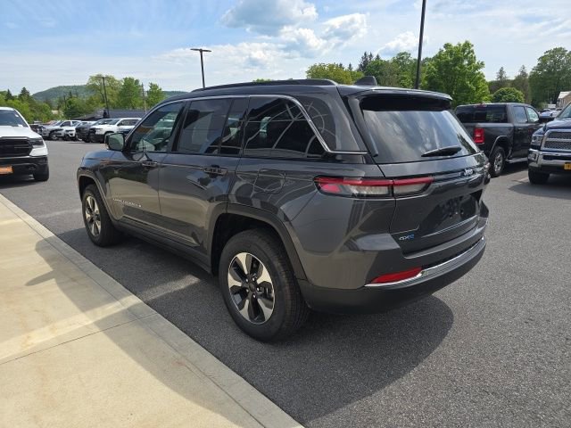 Used 2024 Jeep Grand Cherokee Limited 4xe image 4