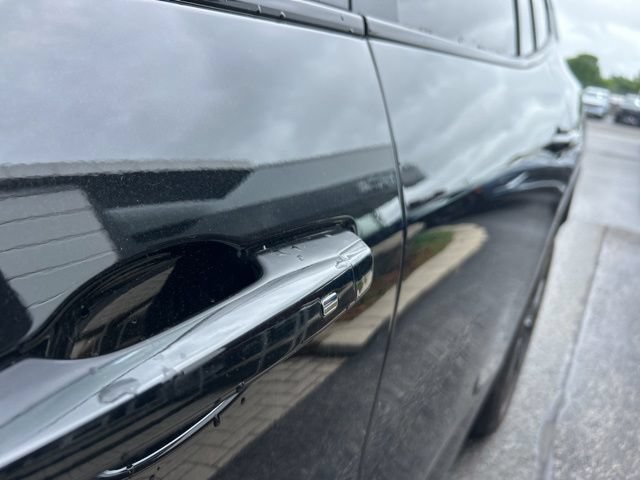 New 2026 GMC Acadia Elevation w/ Black Edition AWD/4WD image 9