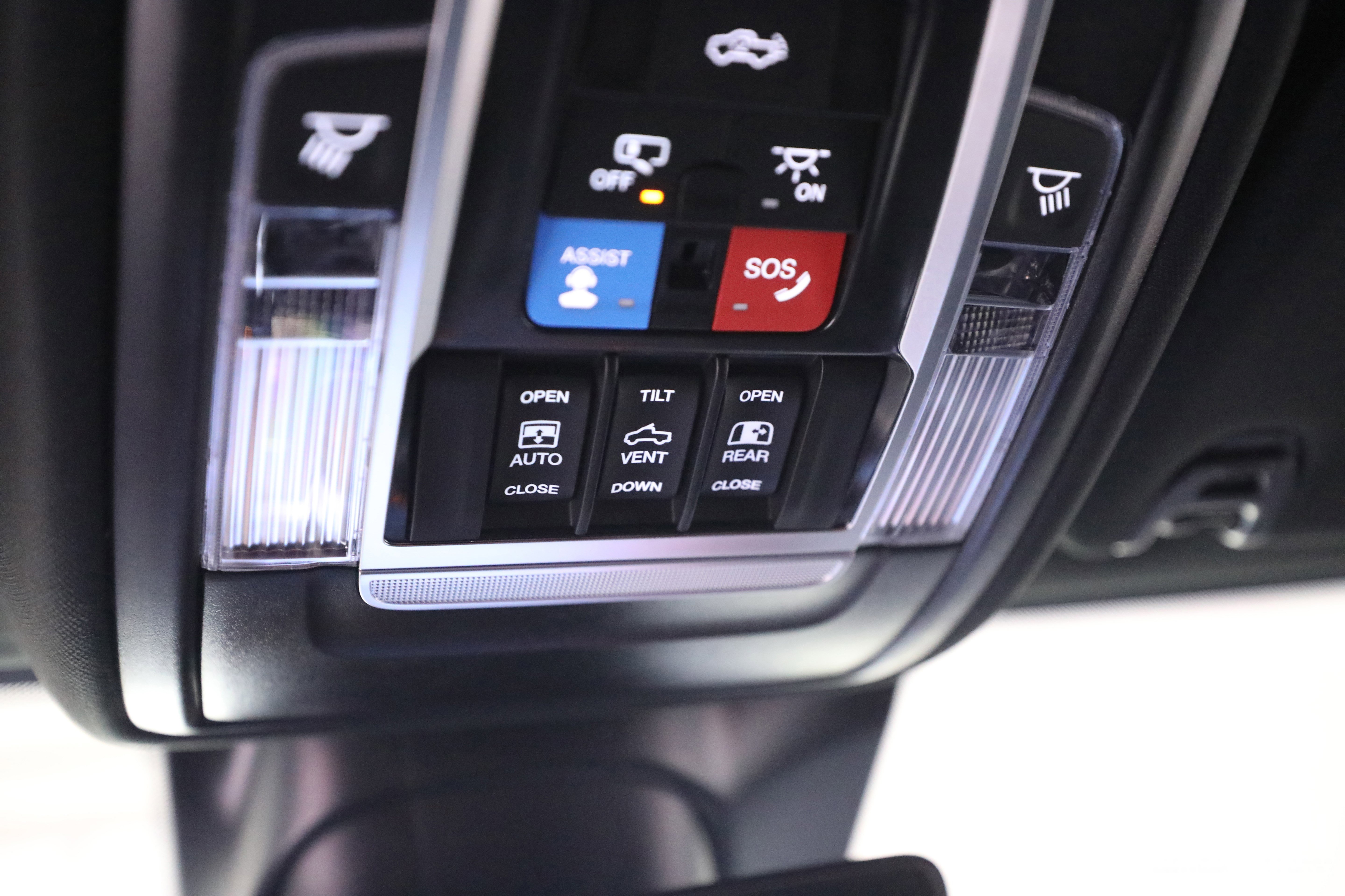 New 2025 RAM 3500 Laramie image 37