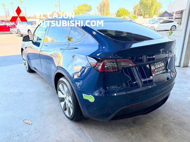 Used 2023 Tesla Model Y Long Range AWD/4WD image 5