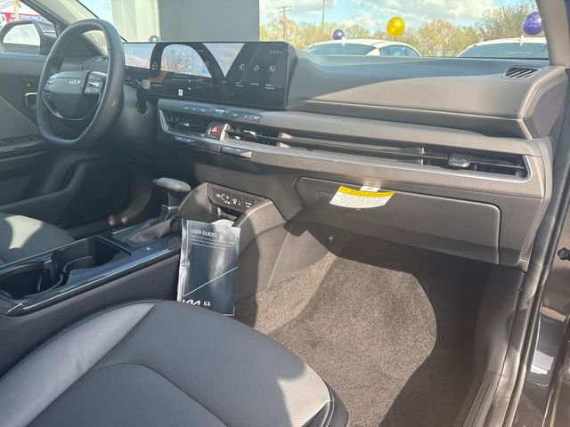 New 2026 Kia K4 EX FWD image 15