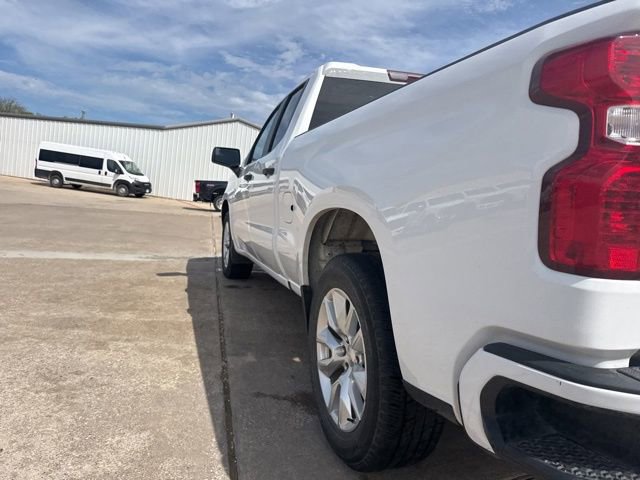 Used 2023 Chevrolet Silverado 1500 Custom image 8