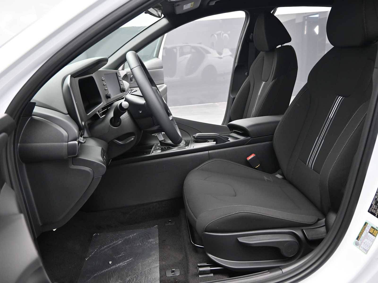 New 2026 Hyundai Elantra Sport w/ Cargo Package image 15