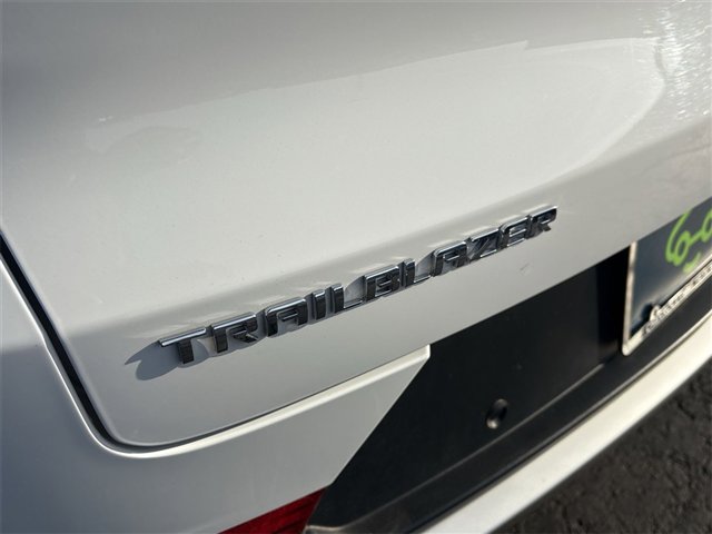 Certified 2023 Chevrolet TrailBlazer LT w/ Convenience Package image 30