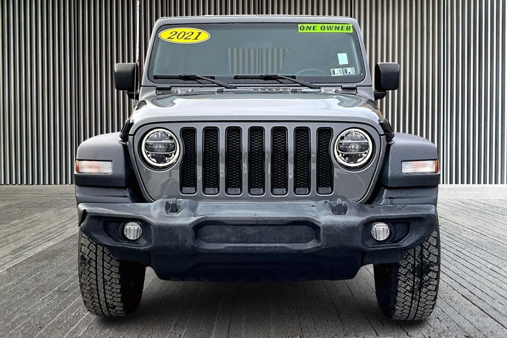 Used 2021 Jeep Wrangler Unlimited Sport AWD/4WD image 3