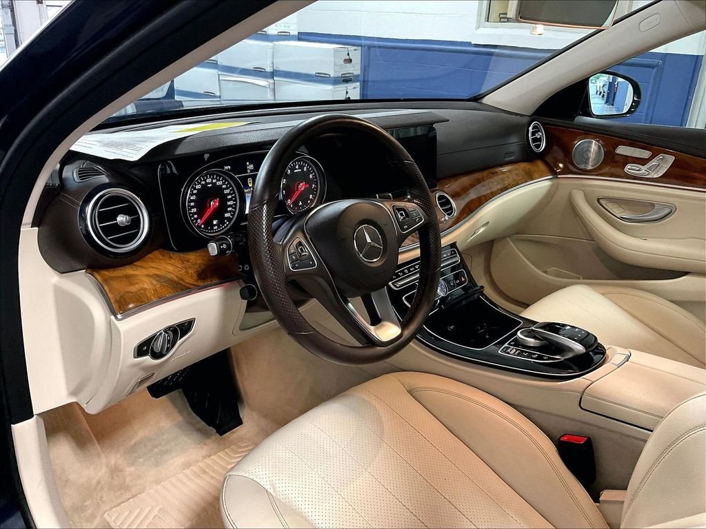 Used 2018 Mercedes-Benz E 400 4MATIC Wagon image 8
