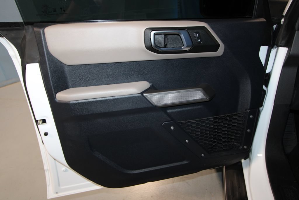 Used 2022 Ford Bronco Wildtrak AWD/4WD image 5