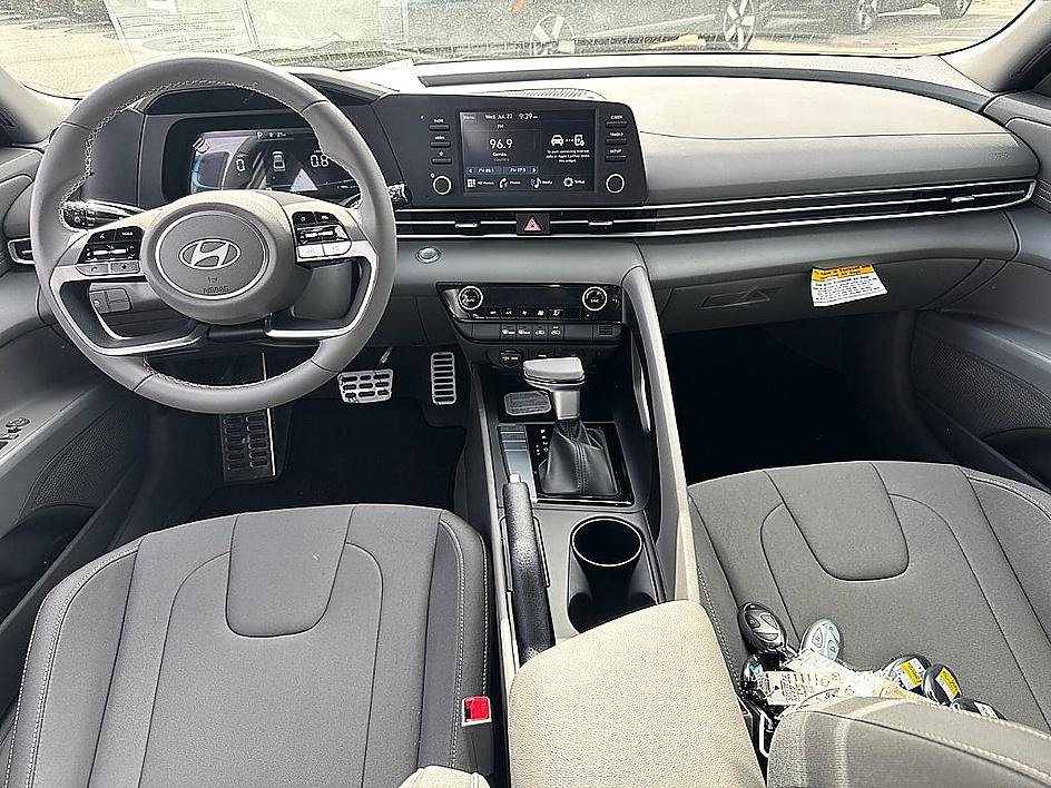 New 2026 Hyundai Elantra Sport FWD image 6