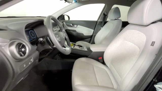 Used 2023 Hyundai Kona SE FWD image 20