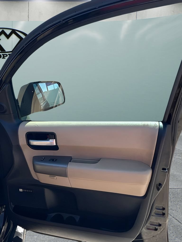 Used 2015 Toyota Sequoia Limited RWD image 22
