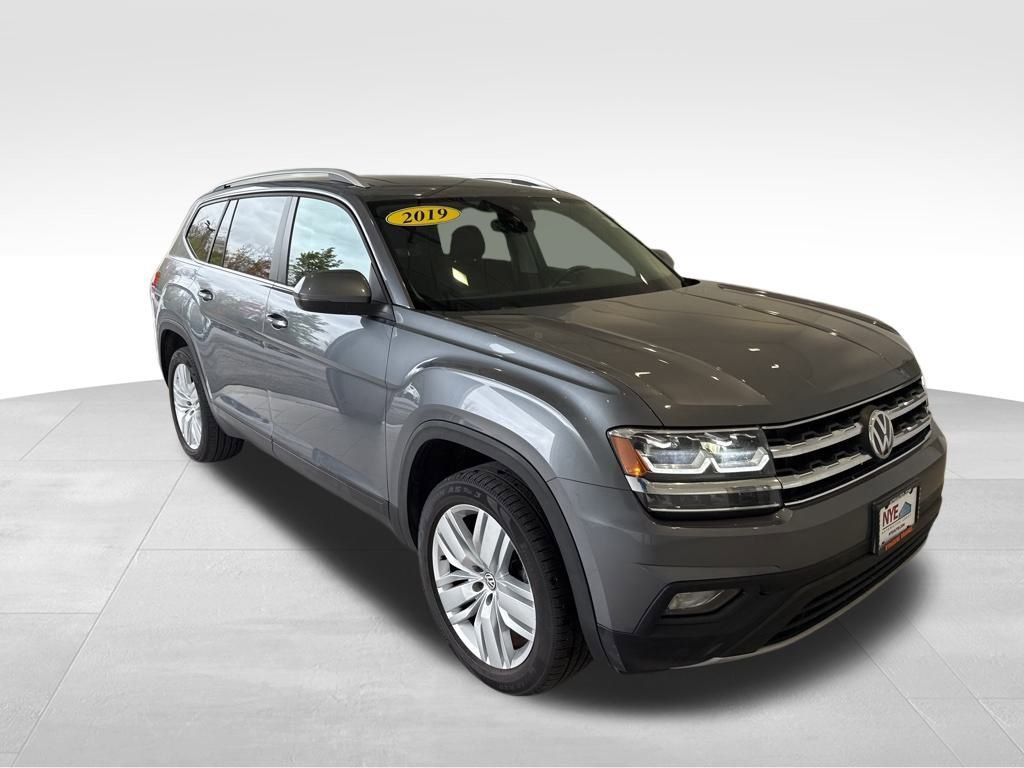 Used 2019 Volkswagen Atlas SE w/ Panoramic Sunroof Package image 8