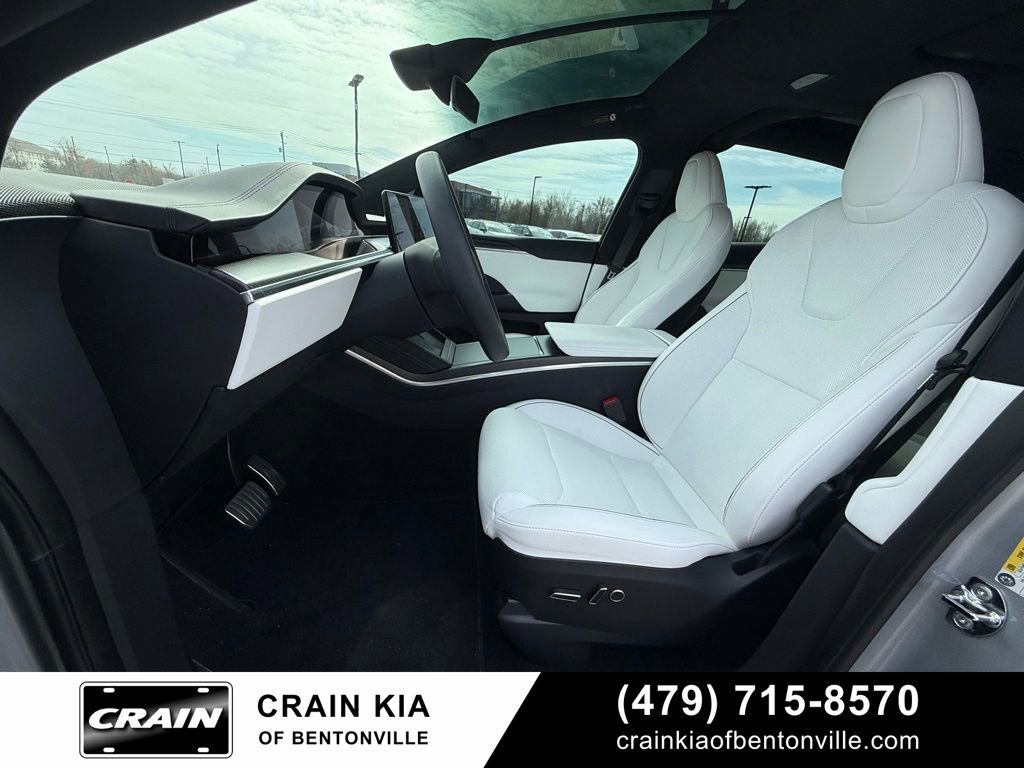 Used 2024 Tesla Model X Plaid image 25