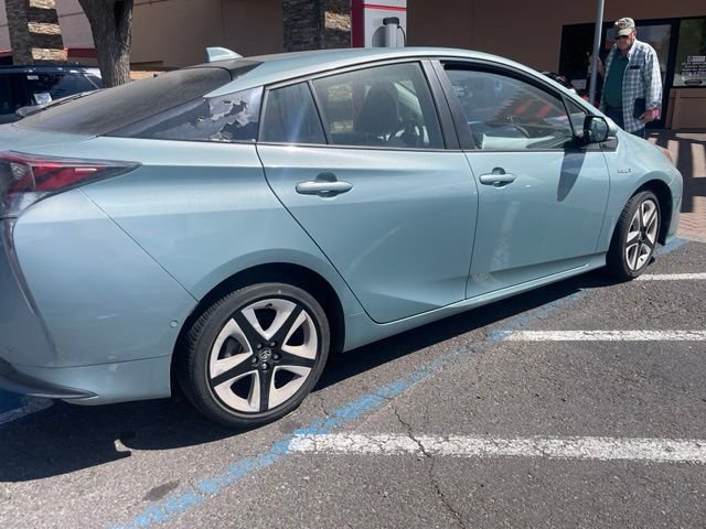 Used 2016 Toyota Prius Four Touring w/ Premium Convenience Package FWD image 25