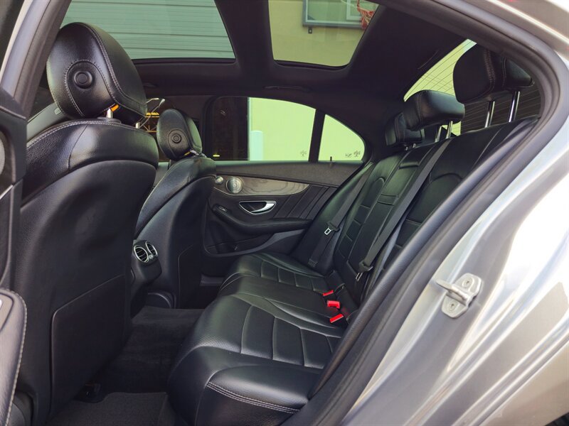 Used 2015 Mercedes-Benz C 400 4MATIC w/ Multimedia Package image 27
