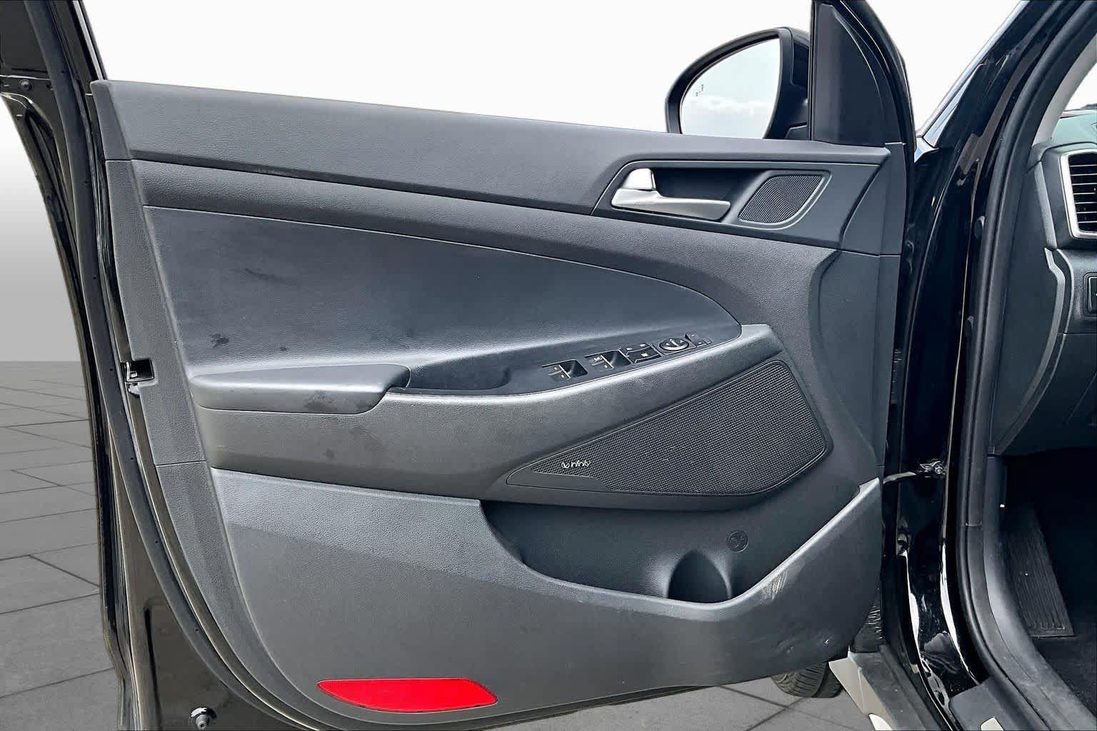 Used 2019 Hyundai Tucson Limited FWD image 20