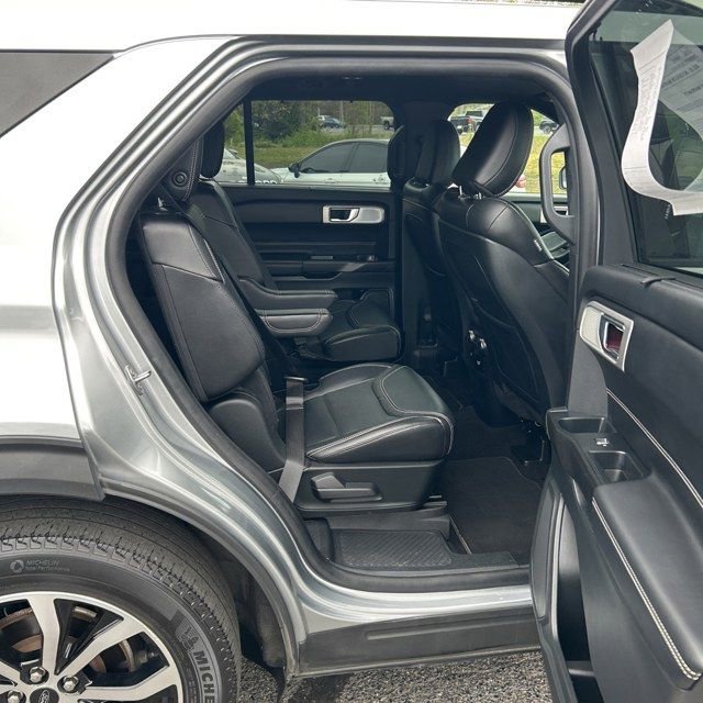 Used 2020 Ford Explorer ST w/ Premium Technology Package AWD/4WD image 11