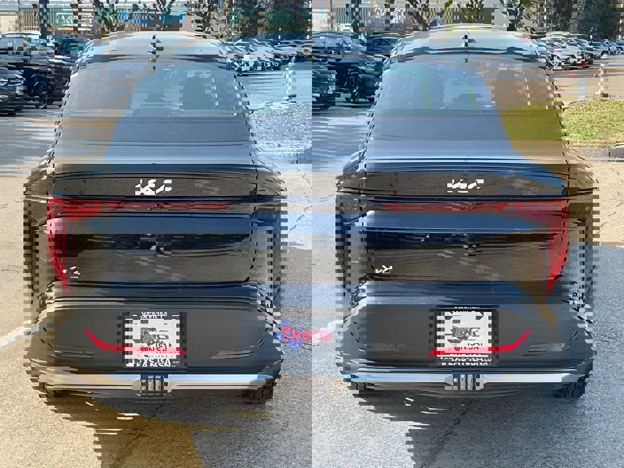 Used 2025 Kia K4 LXS image 6