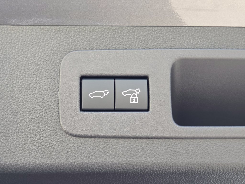New 2026 Lexus LX 700h F Sport AWD/4WD image 37