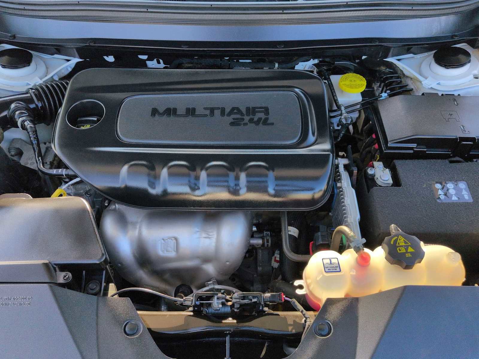 Used 2023 Jeep Cherokee Altitude Lux image 15