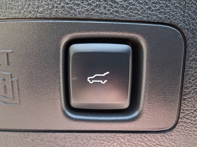 Used 2023 Lincoln Corsair AWD w/ Equipment Group 101A image 31
