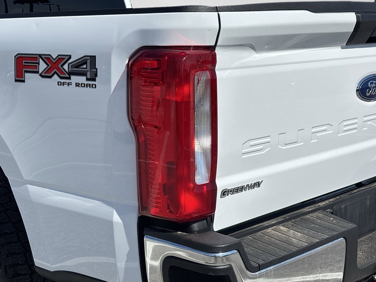 Used 2024 Ford F250 XLT w/ FX4 Off-Road Package image 7