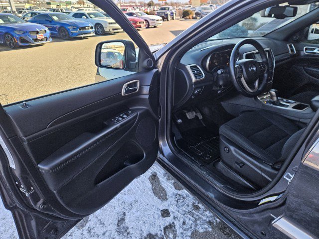 Used 2016 Jeep Grand Cherokee Laredo w/ Quick Order Package 23E image 8