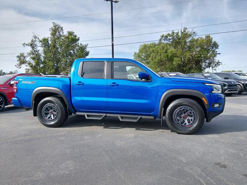 Certified 2025 Nissan Frontier Pro-X RWD image 2