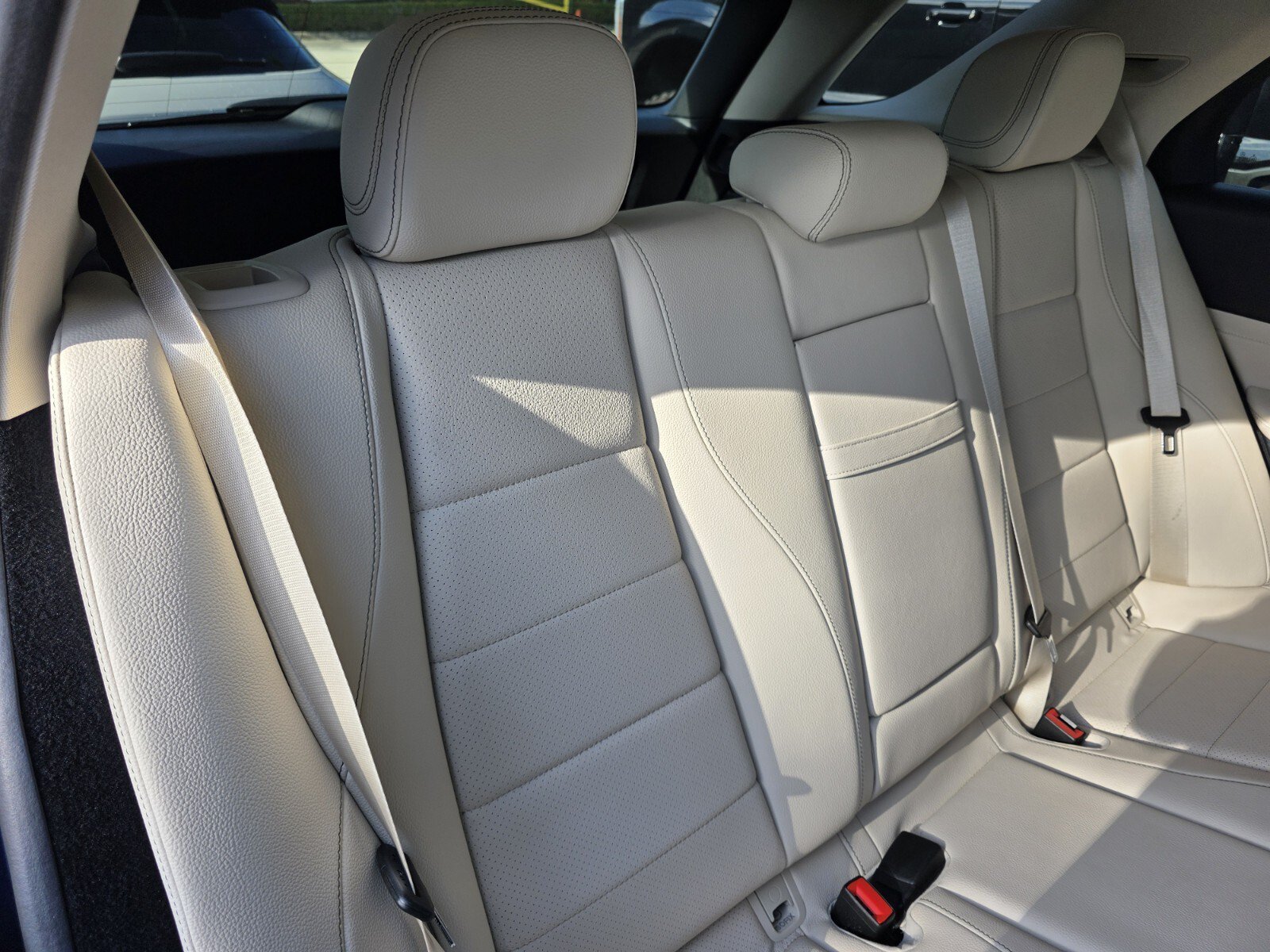 Used 2022 Mercedes-Benz GLE 350 4MATIC image 27