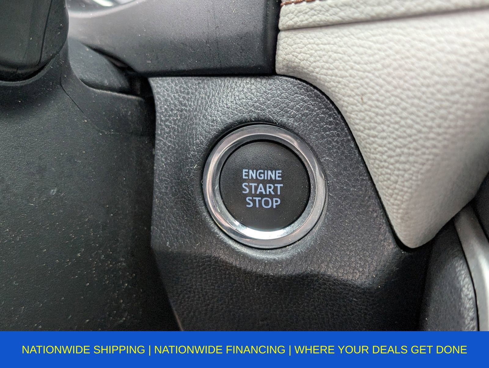 Used 2021 Toyota RAV4 XLE Premium image 38