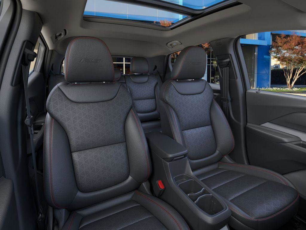 New 2027 Chevrolet Bolt RS w/ Technology Package FWD image 16