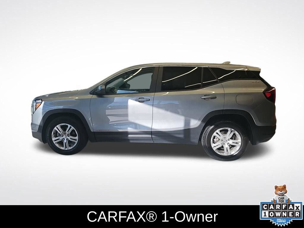 Used 2024 GMC Terrain SLE video 2