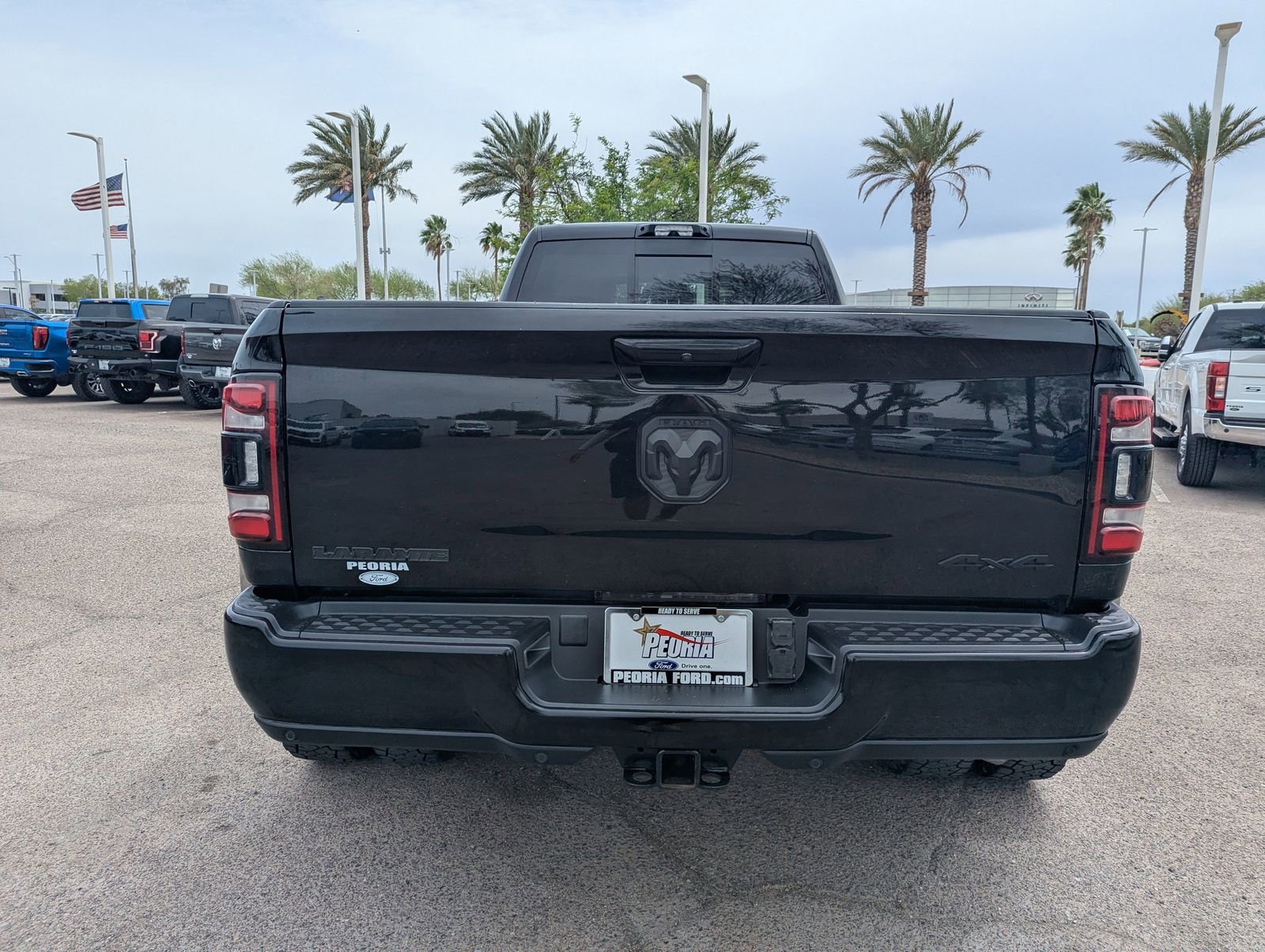 Used 2024 RAM 3500 Laramie w/ Night Edition AWD/4WD image 4