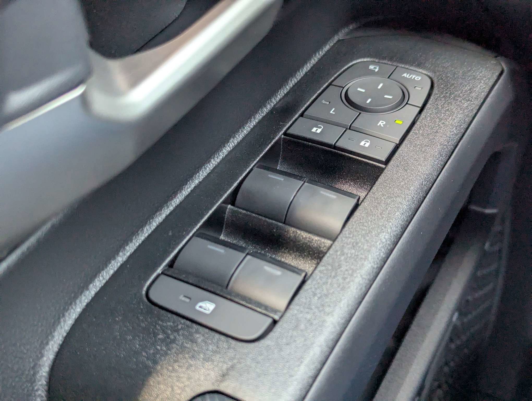New 2026 Toyota 4Runner Limited AWD/4WD image 25