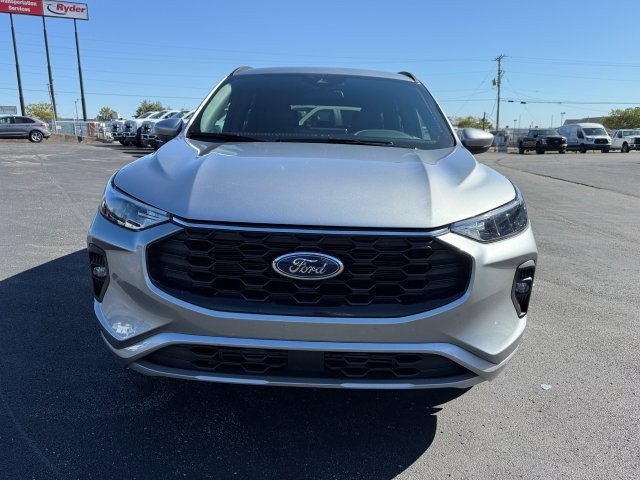 Used 2023 Ford Escape ST-Line Select w/ Tech Pack #1 AWD/4WD image 8