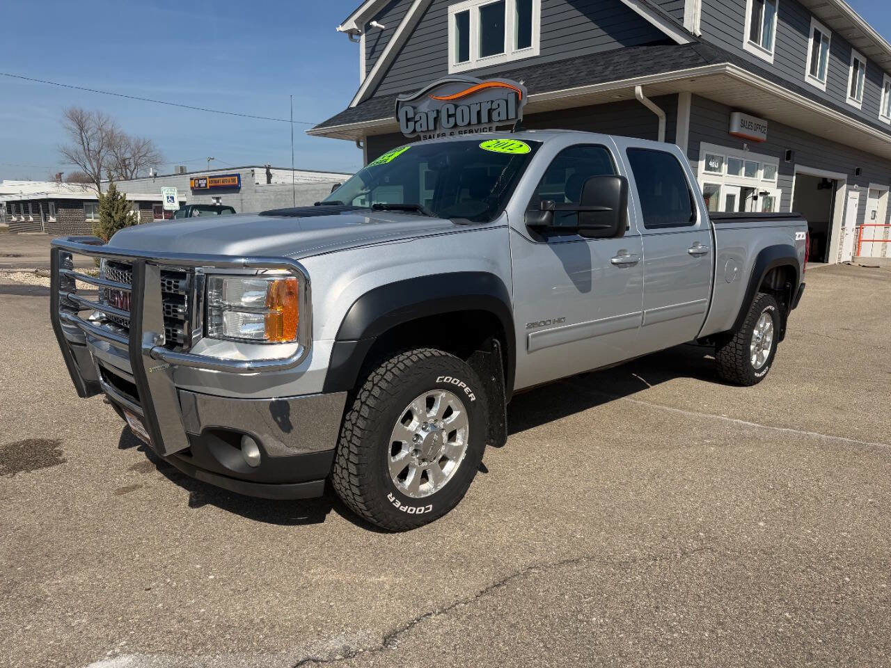 Used 2012 GMC Sierra 2500 SLT AWD/4WD image 1