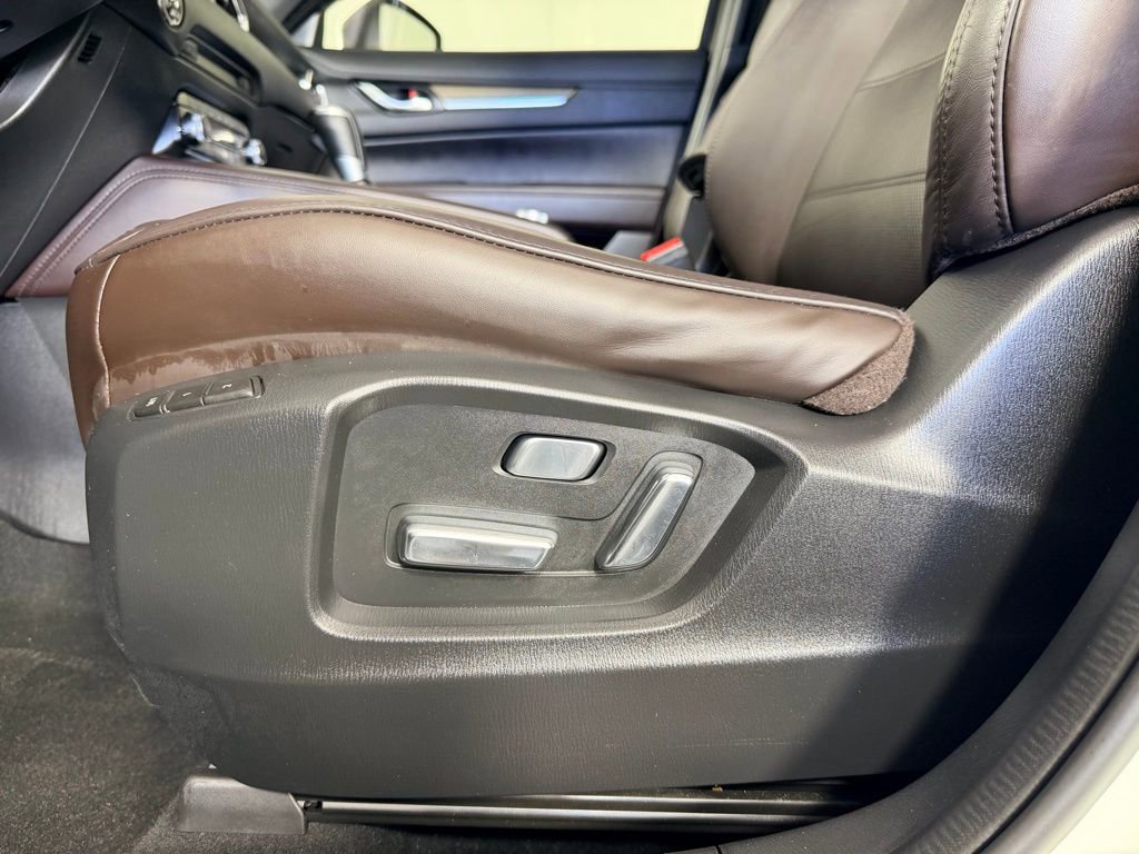 Used 2019 MAZDA CX-5 Signature image 24